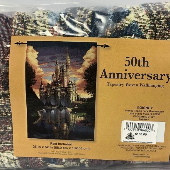 2021 Disney Parks Walt Disney World 50th Anniversary Cinderella Castle Tapestry - Picture 2 of 2